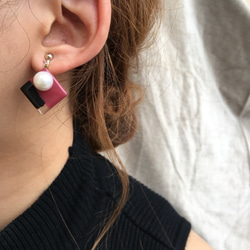 Asymmetry art earring(Pink×black) 4枚目の画像