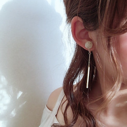 Mini Flower Ball Chain Stick Earring 2枚目の画像