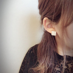 (全4色)Color square × Flowerball pierce 6枚目の画像