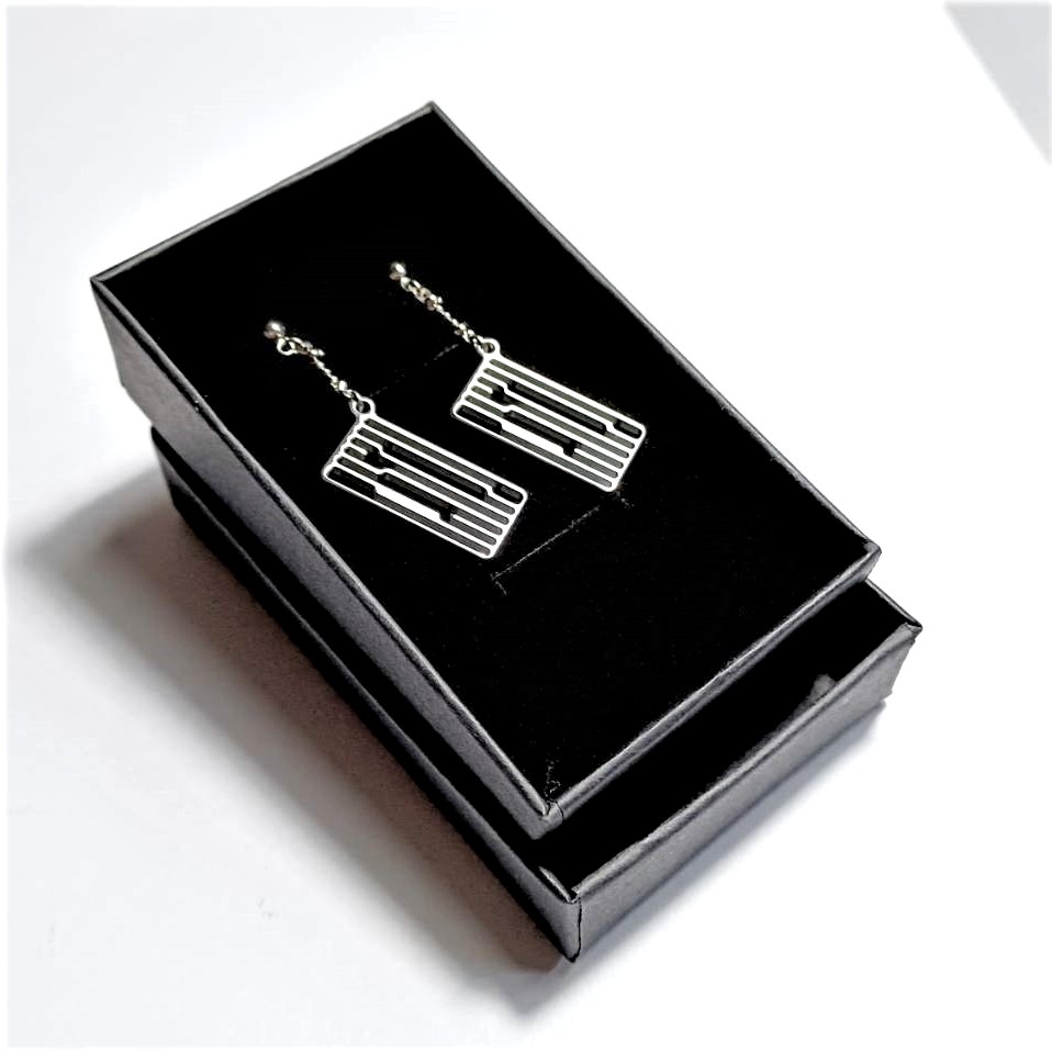 回路基板【～kaiki～】ピアス・イヤリング / 大人なオシャレプレゼントにも