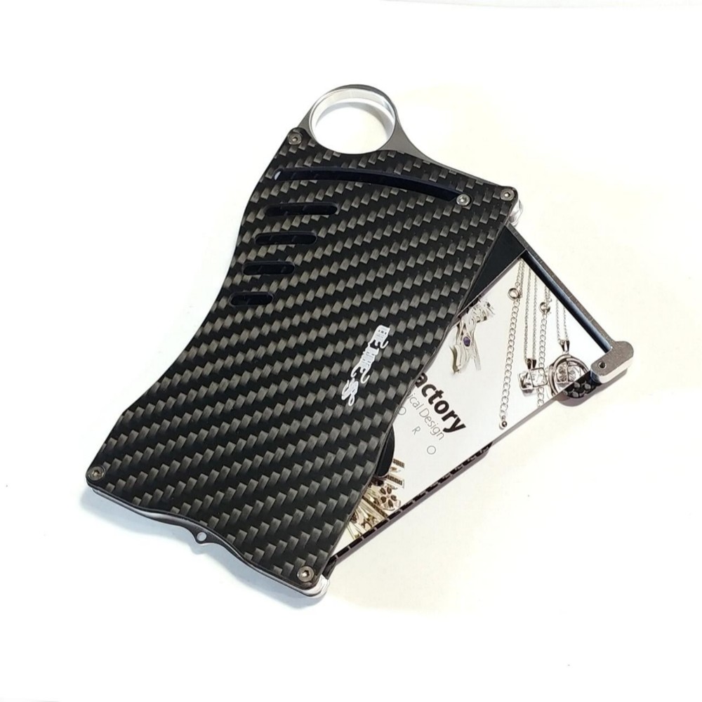 【スライド式名刺入れ】個性的でインパクト大！ / おしゃれな男性へのプレゼントとしても 18,250円