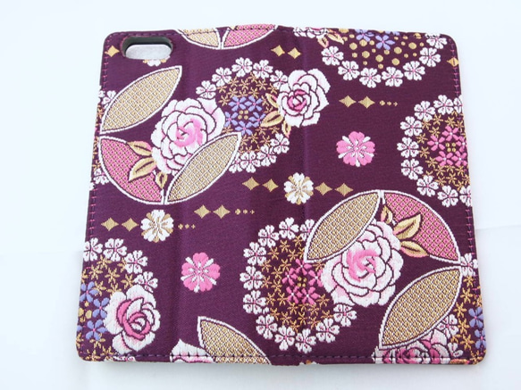 iPhone6 6S筆記本型保護套“紫色”帶有可愛日式和服圖案的華麗耳機套 第3張的照片