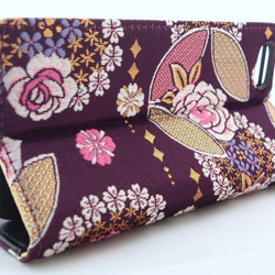iPhone6 6S筆記本型保護套“紫色”帶有可愛日式和服圖案的華麗耳機套 第5張的照片