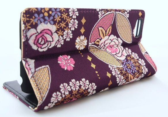 iPhone6 6S筆記本型保護套“紫色”帶有可愛日式和服圖案的華麗耳機套 第5張的照片