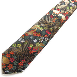 日式奢華領帶金色布料採用時尚和日本風格。 &lt;Black Akan Ran Ran&gt; 第2張的照片