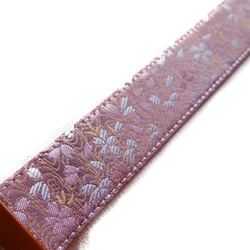 和柄 西陣織 ベルト 豪華金らん 服を引き立てる ハンドメイドの一本 柴桜 2枚目の画像