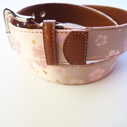 日本圖案西陣織腰帶 奢華金蘭花 手工製作，可搭配您的衣服 淺粉色櫻花 第3張的照片