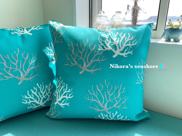 クッションカバー［40cm角 ／ 45cm角］ターコイズブルー ホワイトと