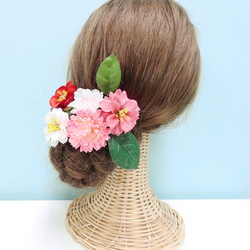 ＊【15点セット】髪飾り 椿(ホワイト&レッド)小花と丸菊＊ 7枚目の画像