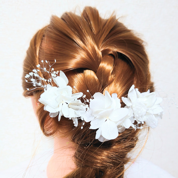 紫陽花&かすみ草の髪飾り♥️ホワイト 1枚目の画像