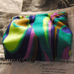 ヴィンテージ紫系抽象柄のバネポーチ 4枚目の画像