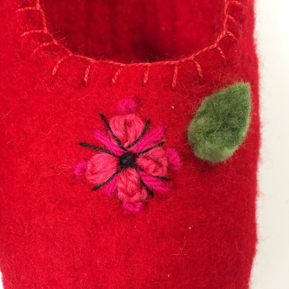 さらりと心地よいルームシューズS  ルージュ×flower刺繍 室内履き 2枚目の画像