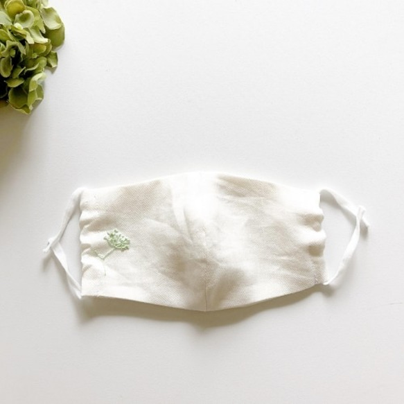 麻　ピユアホワイト・ミントレースフラワーミント刺繍×白ゴム　布立体マスク　洗える 3枚目の画像