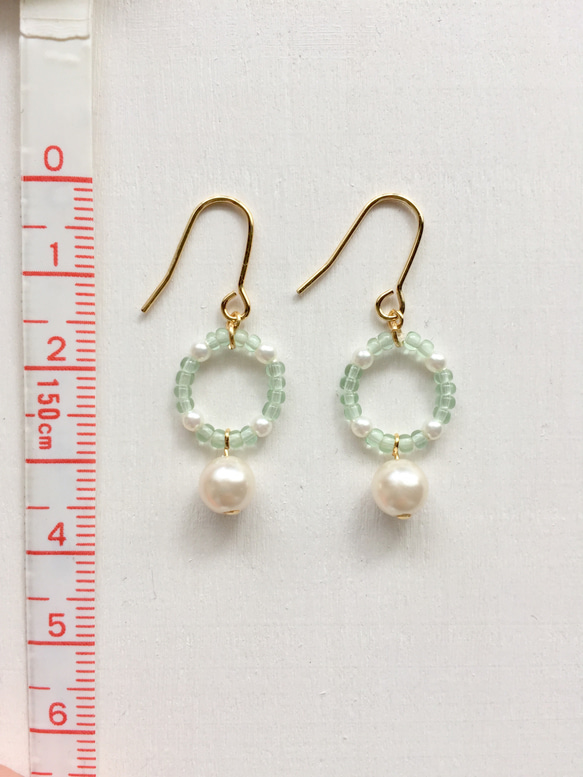 green beads & pearl simple pierced 3枚目の画像