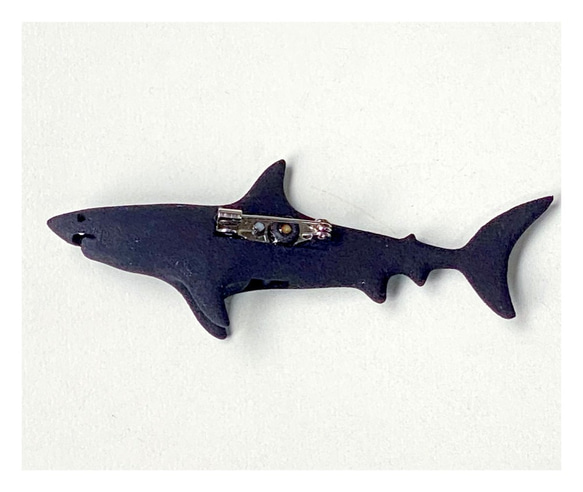 鯊魚胸針尺寸 M 黑色 第6張的照片