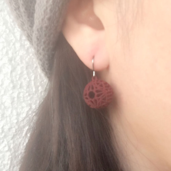 Celtic Pattern Pias Ⅱ(WineRed)(S)--ケルト模様ピアスⅡ（赤紫)(S) 5枚目の画像