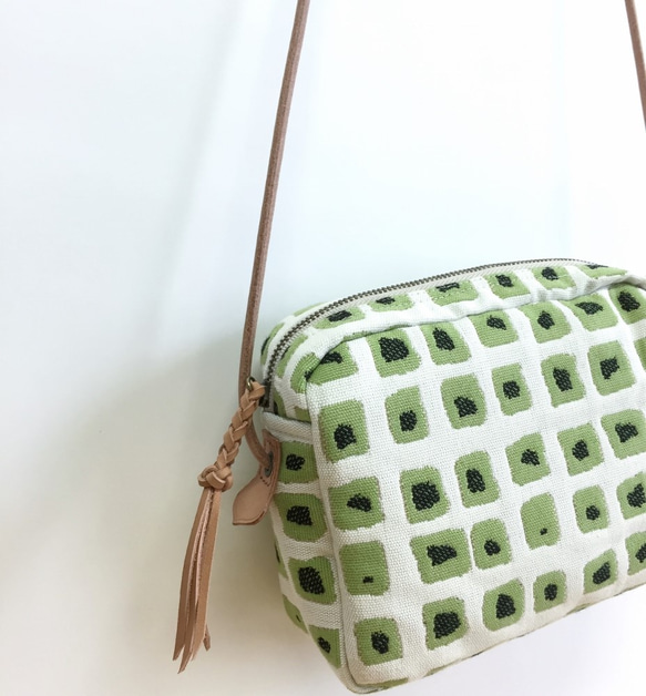 am287　pochette　seed green 1枚目の画像