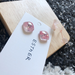☆期間限定・送料無料☆春の彩り☆ぷるぷる一粒ピアス☆spring pink earring 3枚目の画像