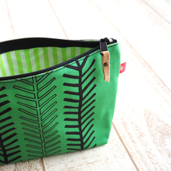 《送料無料》コスメポーチ 森 7枚目の画像