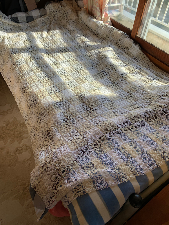 【一点限り】タティングレースベッドカバー 