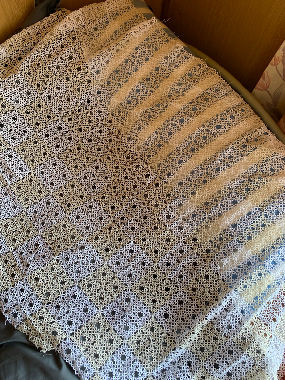 【一点限り】タティングレースベッドカバー 