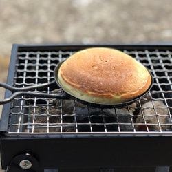 【ふわっふわホットケーキ専用パン】ちっちゃいフライパン／ソロ　キャンプ　で大活躍「MAMEMARU　PAN」１１ｃｍ　 3枚目の画像