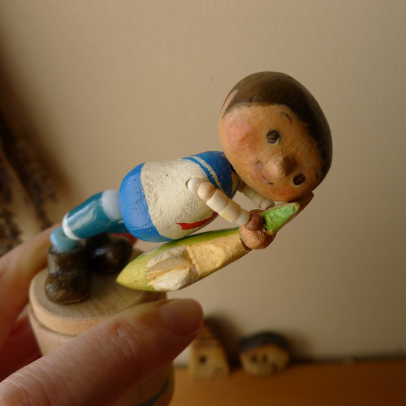 くたり人形（プッシュパペット）・少年と魚 2枚目の画像