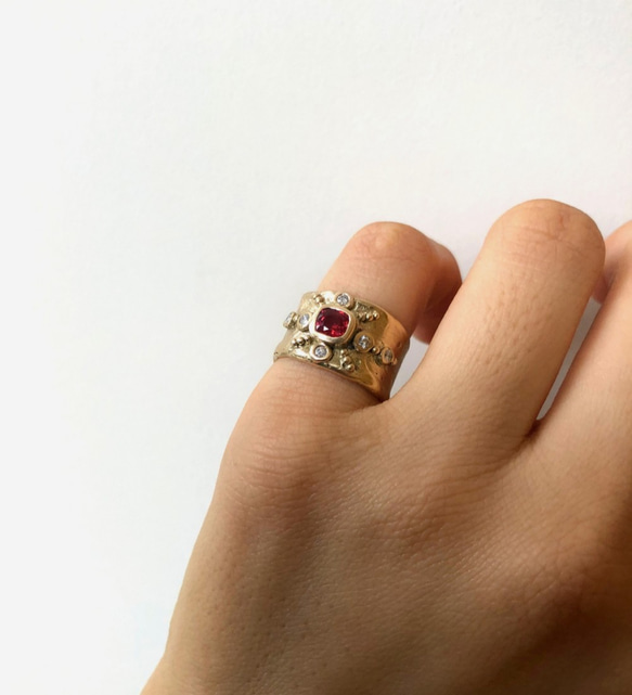 Shield Ring with Red Spinel 2枚目の画像