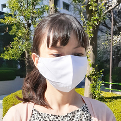 息スゥスゥで快適・オフィスで使える立体マスク(白)※マスクは感染を完全に予防するものではありません　 1枚目の画像