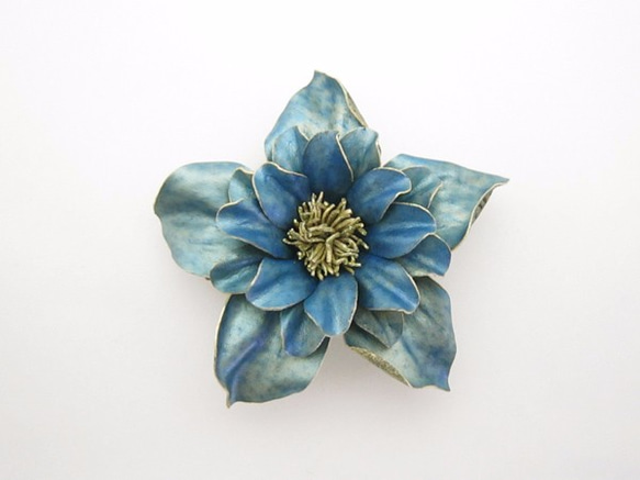 皮革胸花童話玫瑰（復古藍色） 第2張的照片