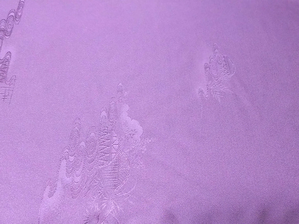正絹着物地 はぎれ【流水に蛇籠模様織り出し】紫 ５０cm 2枚目の画像