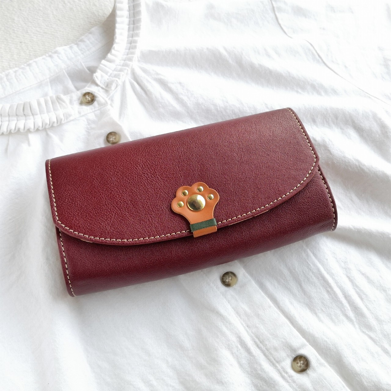 ＊cat's paw＊肉球 長財布(ゆったりサイズ)／がま口バージョン／ボルドー