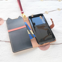 ＊leather sumyaho case＊手帳型 ハチワレ猫のレザースマホケース＊リボン付き＊ヌメ／全機種 3枚目の画像