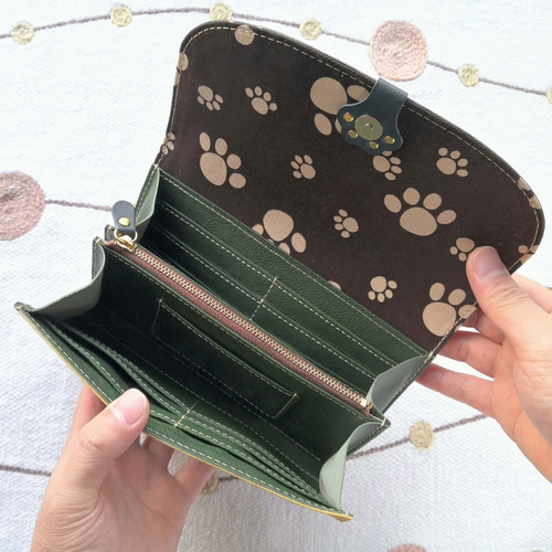 猫の手 肉球 牛革長財布(ゆったりサイズ)／緑グリーン 長財布 craft