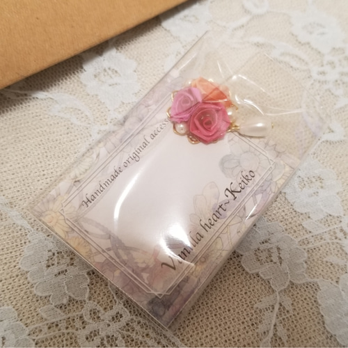 1粒薔薇のマスクチャーム☆ピアスやイヤリングにも変更可