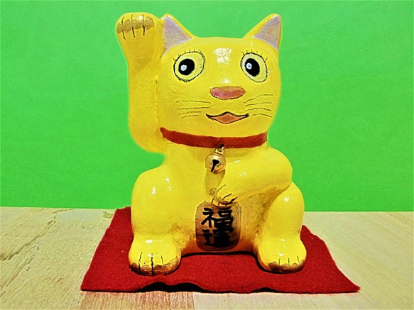 招き猫（中）に（黄色）置物＃4（紙粘土と新聞紙） その他置物 工房