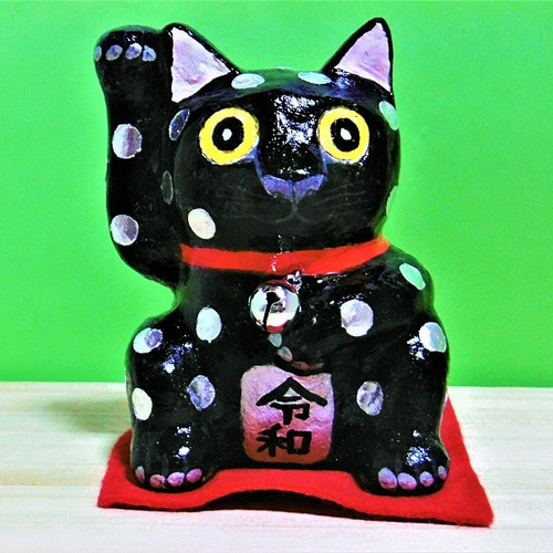 猫目石の置物大玉 超特大キャッツアイ猫目石球(玉)開運パワーストーン！9、5cm