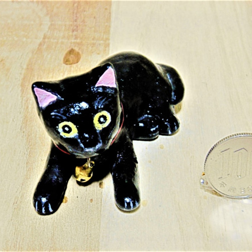 黒の猫（小）置物＃66（紙粘土と新聞紙） その他置物 工房TAKA