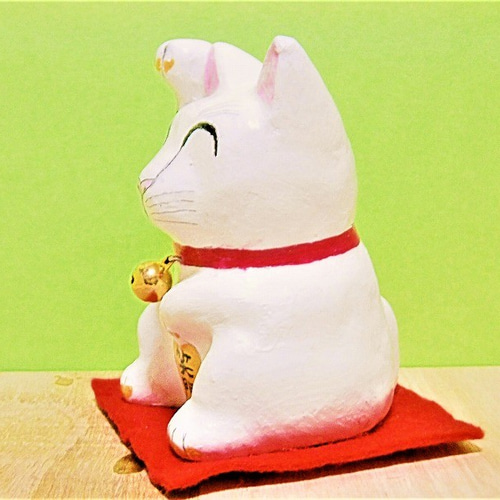 招き猫（中）（笑門来福）置物＃46（紙粘土と新聞紙） その他置物 工房