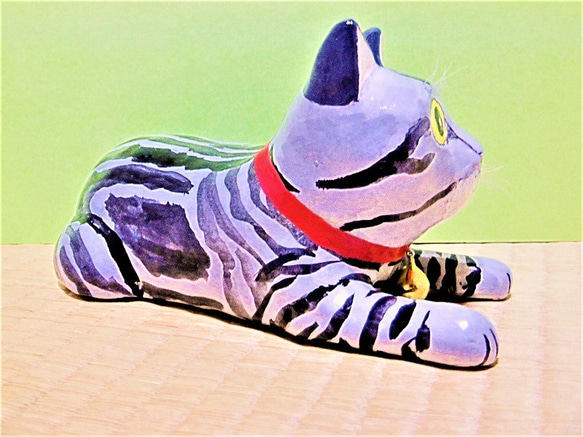 猫（アメリカンショートヘア）（大）置物＃106（紙粘土と新聞紙） 3枚目の画像