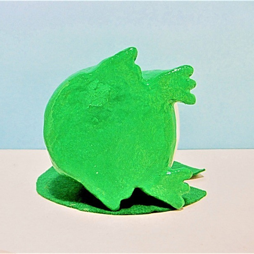 カエル（深緑）（大）置物＃21（紙粘土と新聞紙） その他置物 工房TAKA