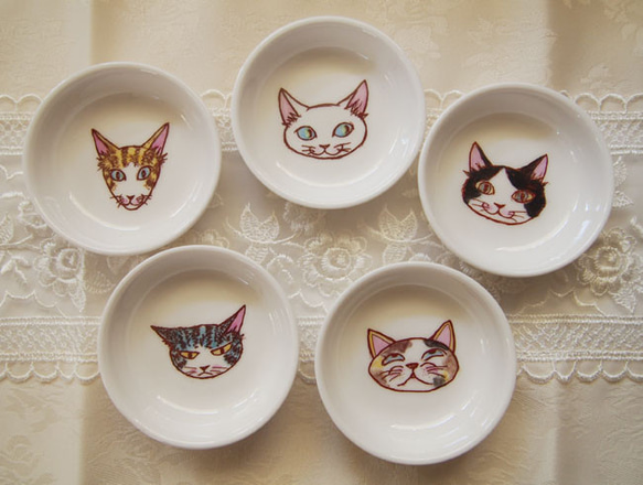 にゃん小皿（顔） 薬味皿・豆皿 nekoten 通販 5420664｜Creema(クリーマ)