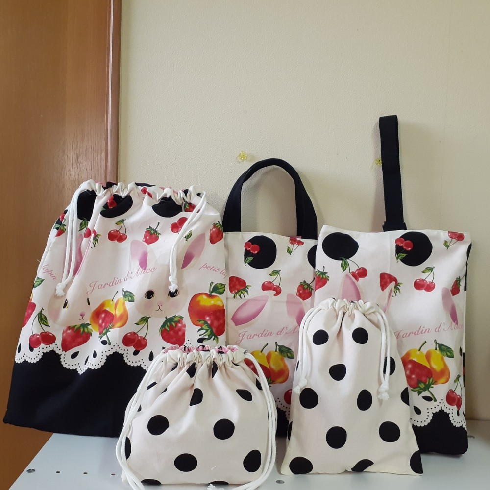 入園入学５点セット＊うさぎとドット　黒