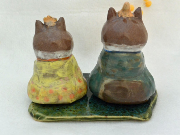 ネコのお雛様　ひな人形　はちわれ猫　大きめサイズ　下敷き付き　手作り陶器・陶芸　ねこの置き物 7枚目の画像