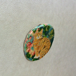 ネコの陶板　トラ柄猫　お座り　インテリア飾り・壁掛け　お花と植物　北欧風　手作り陶器・陶芸 4枚目の画像