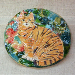 ネコの陶板　トラ柄猫　お座り　インテリア飾り・壁掛け　お花と植物　北欧風　手作り陶器・陶芸 8枚目の画像