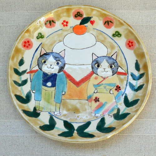 年代物の大きな絵皿です。
