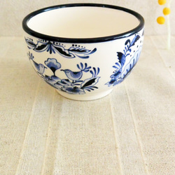 陶器の絵付 南国柄　ブルー　鳥と植物のカップ 3枚目の画像