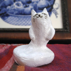 オーブン陶芸　餅の妖精（？）　猫顔　ネコ餅 4枚目の画像