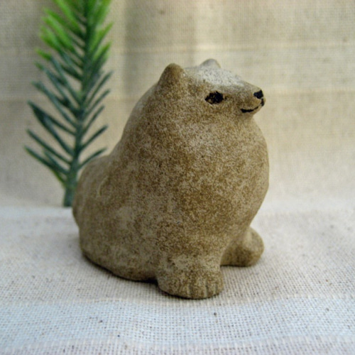 Amazon.co.jp: ロイヤルコペンハーゲン 犬 ポメラニアン 陶器 置物です